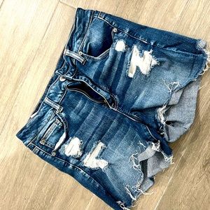 American eagle distressed shorts